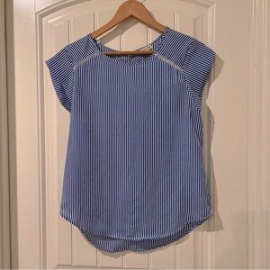 Lily White Vertical Stripped Blue And While Cap Sleeve Blouse Women’s Size Small